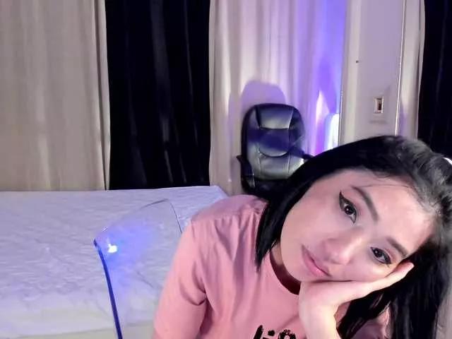 Li-baby from BongaCams