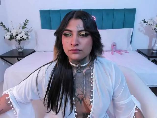 Lilbye066evil from BongaCams is Freechat