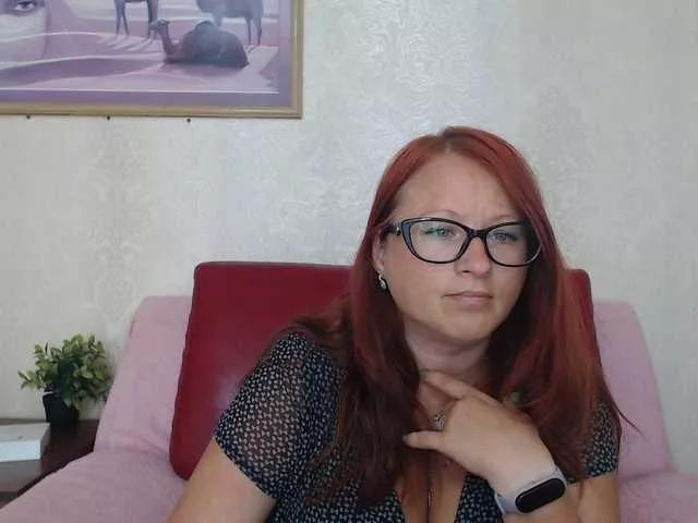 Lilia4joy from BongaCams