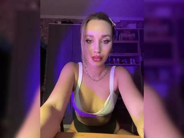 Lilimilla from BongaCams