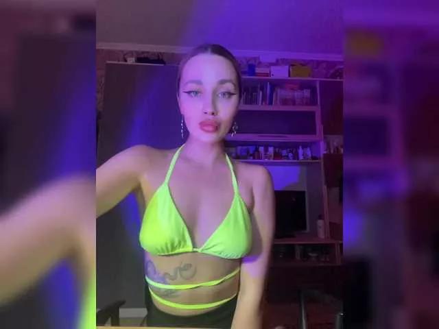 Lilimilla from BongaCams