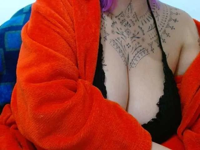Lilithfire from BongaCams
