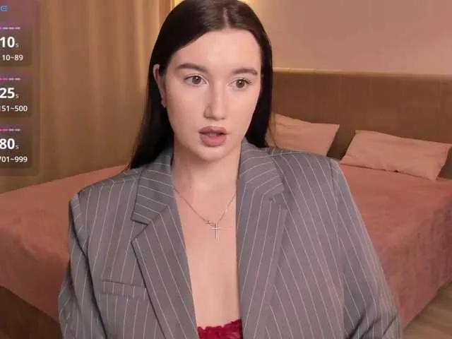 Lillian-s from BongaCams