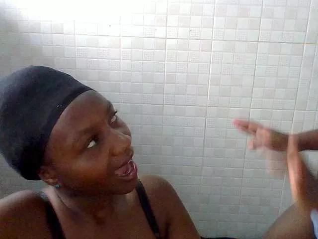 LilyAva2 from BongaCams