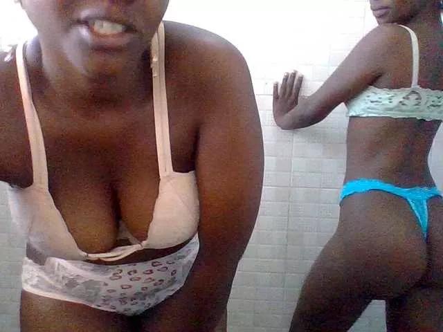 LilyAva2 from BongaCams