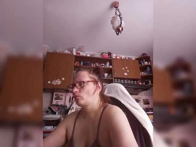 Lintu1 from BongaCams is Freechat