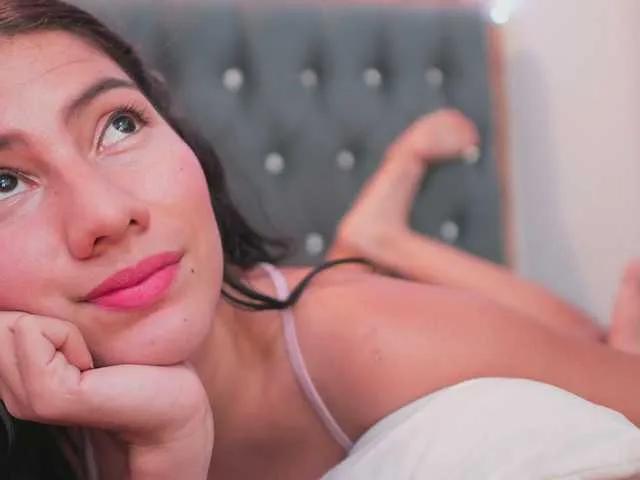 Little-Crazy from BongaCams
