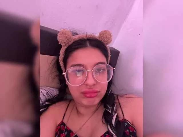 Lolab from BongaCams