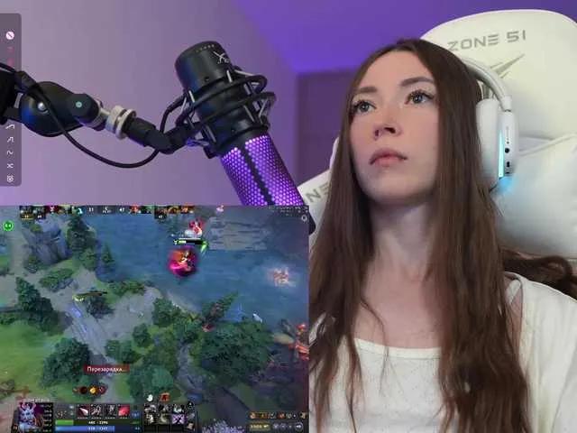 Lollipop-o from BongaCams