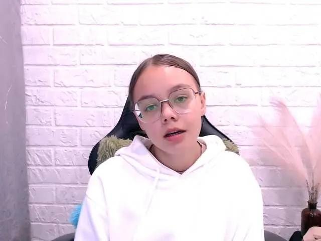 LollyPolly from BongaCams