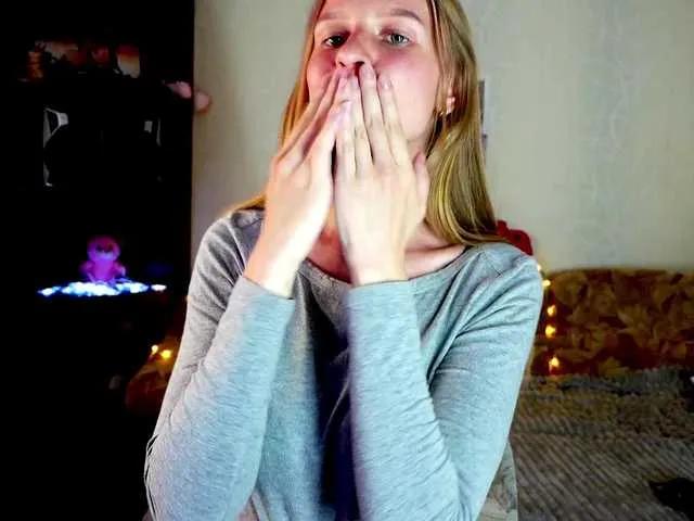 LunaEvan from BongaCams is Freechat