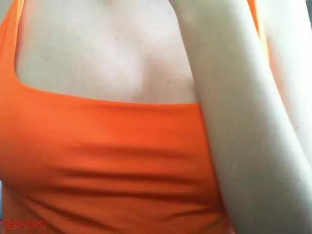 LUXUKISSKA from BongaCams