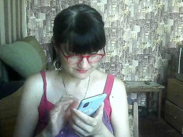 LynnYana from BongaCams