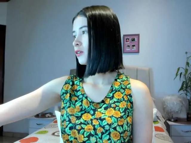Macarena-60 from BongaCams