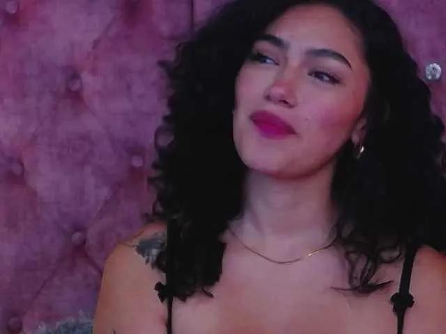 MaddisonBelucci from BongaCams