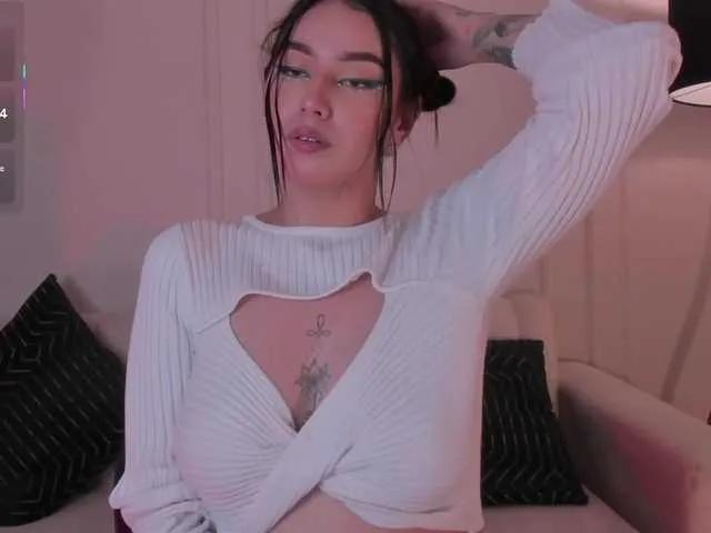 MaddisonCollins from BongaCams