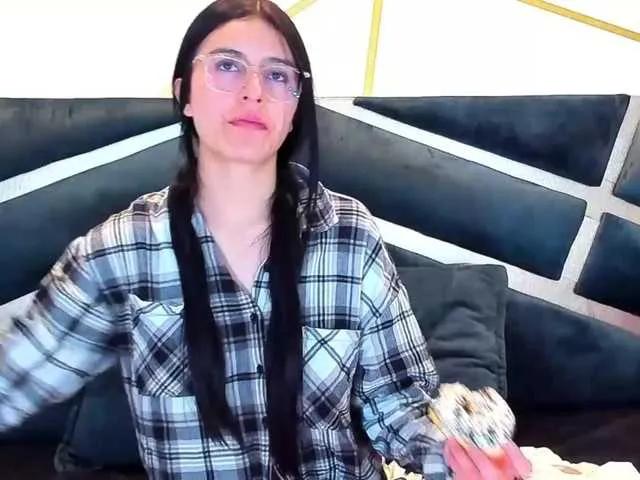 Maddy-jacksonw from BongaCams