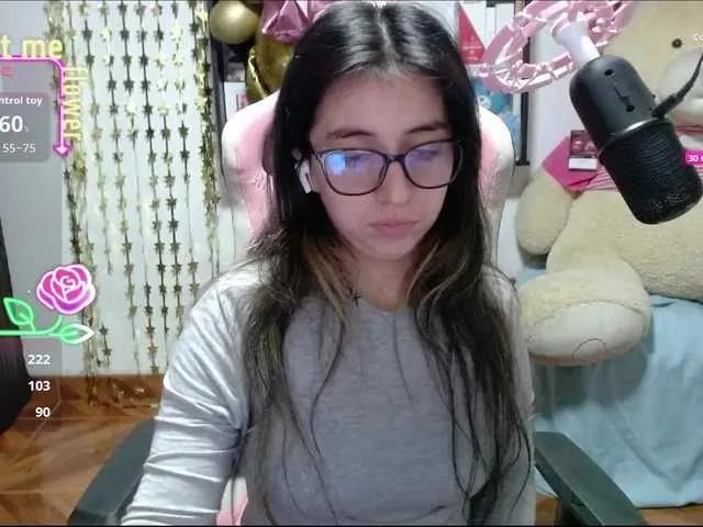 Maggie-Fox from BongaCams
