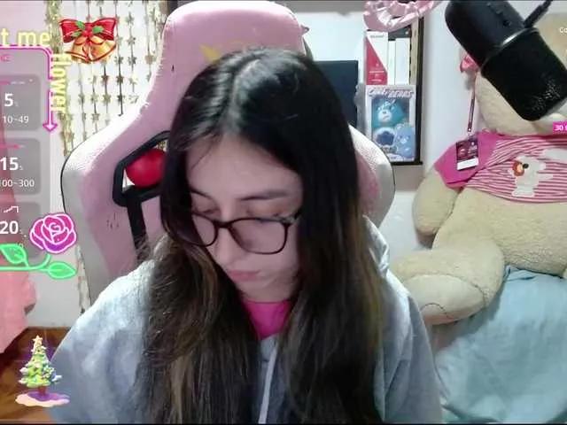 Maggie-Fox from BongaCams