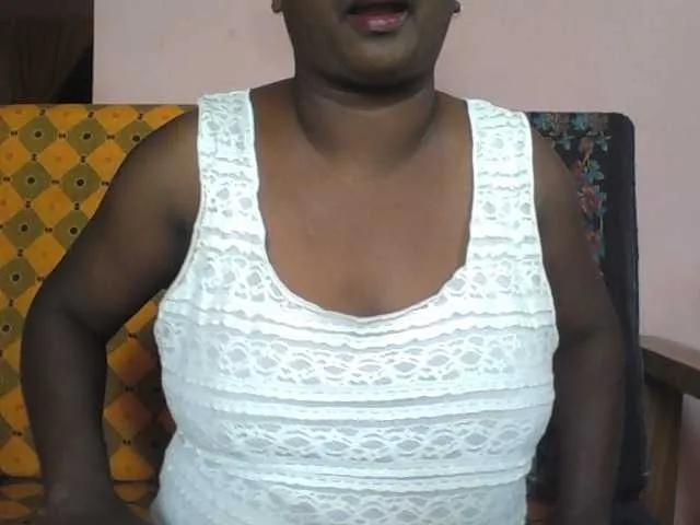 maitresseb from BongaCams is Freechat