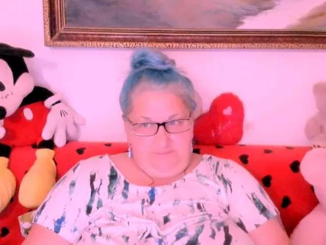 Marryaxx from BongaCams