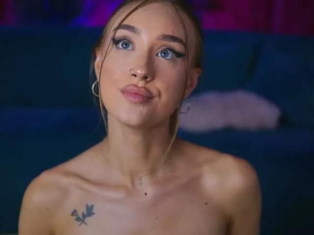 Checkout girls naked models with similar nickname. Cute sexy Free Models.