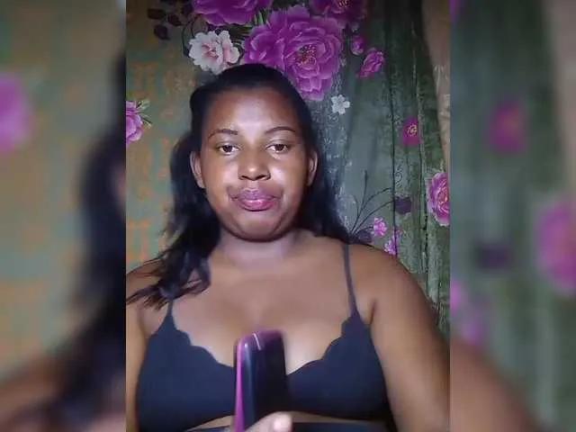 Maya21a from BongaCams