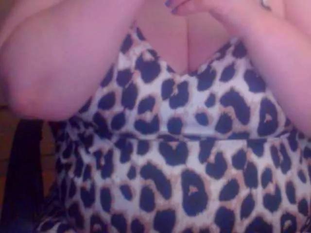 mayalove4u from BongaCams