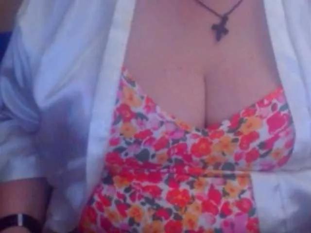 mayalove4u from BongaCams