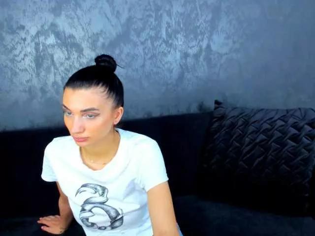 MayaSin3 from BongaCams