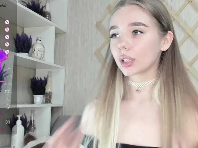 Mechanica from BongaCams