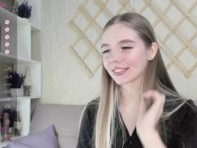 Mechanica from BongaCams