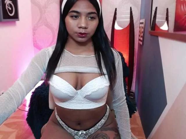 Meelodyy-moor from BongaCams is Freechat