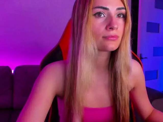 Meow from BongaCams
