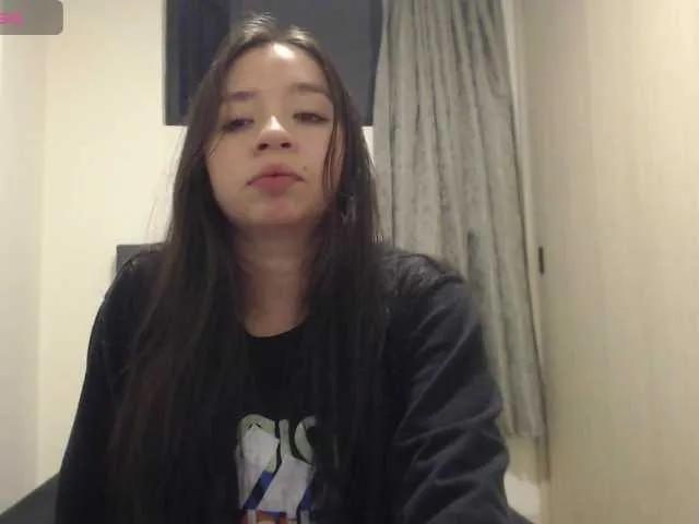Meretrizlove24 from BongaCams