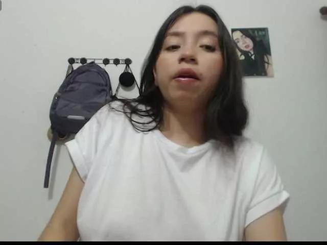 Meretrizlove24 from BongaCams