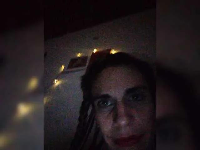 Mila-27 from BongaCams is Freechat