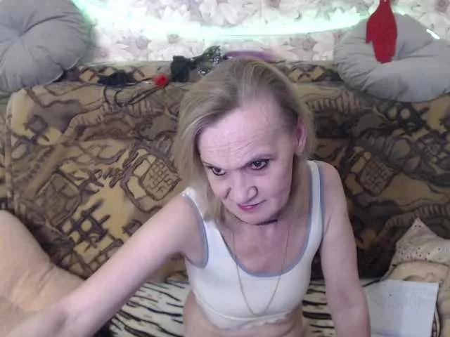 Miss-bekker23 from BongaCams