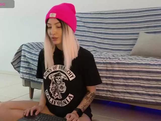Miss-Brazil from BongaCams