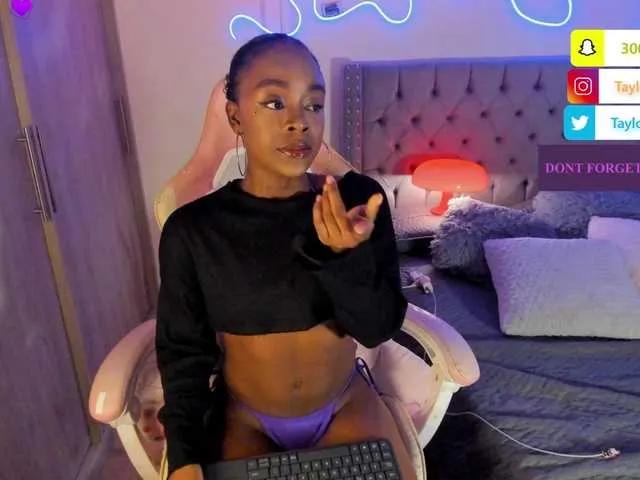 Miss-west from BongaCams