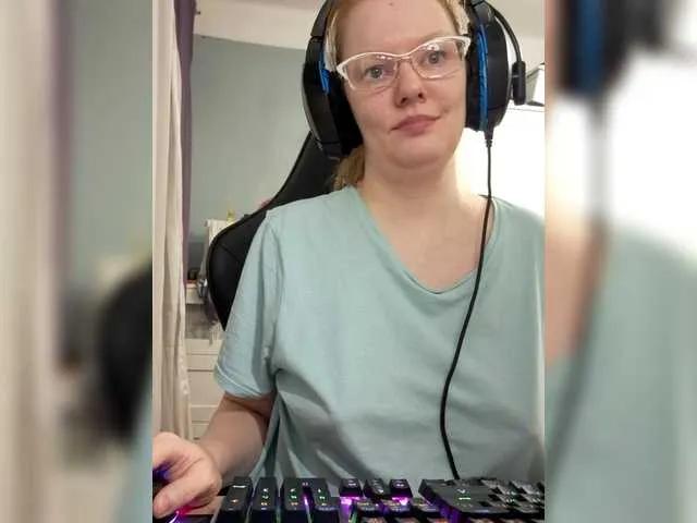missInari from BongaCams
