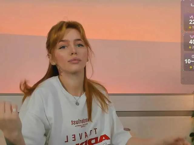 MissRedFox from BongaCams