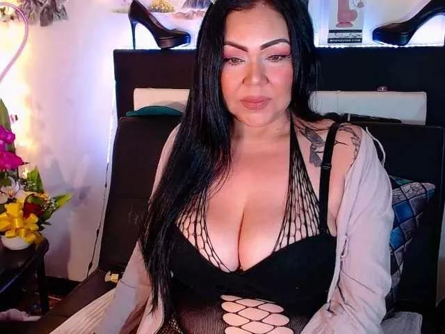 Mommy-pervert from BongaCams