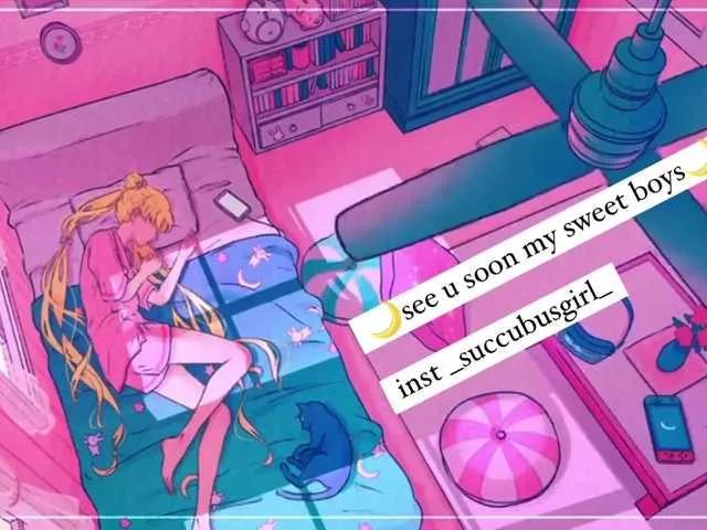 MoonYourLife from BongaCams