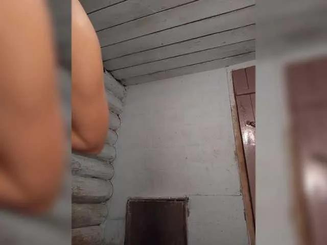 Mussypussy222 from BongaCams