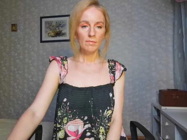 Nata85085 from BongaCams