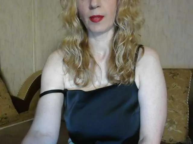 NatashaNannette from BongaCams