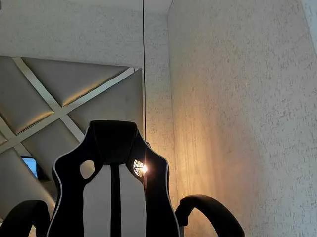 NATHALYMILLER-VC from BongaCams is Freechat