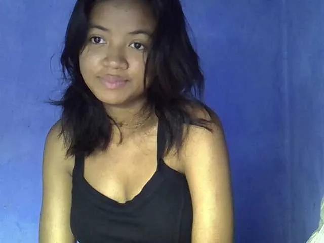 Nickylouama from BongaCams is Freechat