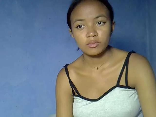 Nickylouama from BongaCams is Freechat